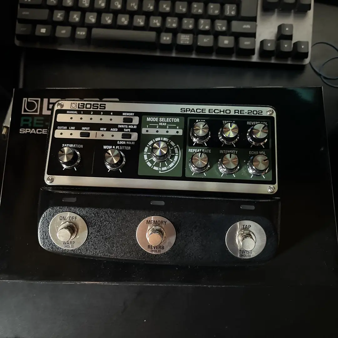 【新古品】Boss / Space Echo RE-202 （一度使用のみ） BOSS RE-202 [Space Echo] ディレイ ボス ｜イケベ楽器店