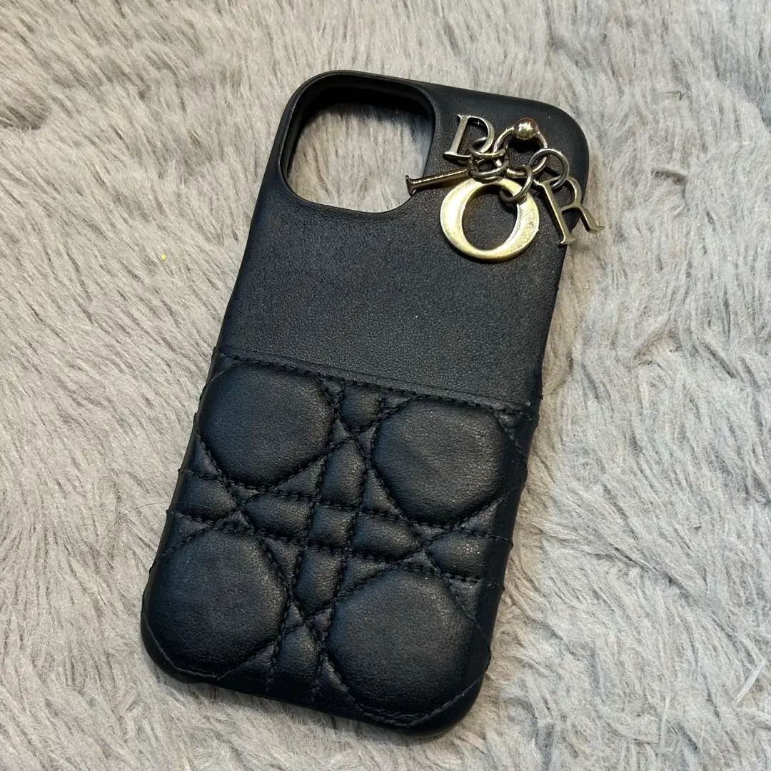 ♡ Dior iPhone13 / 14 ケース ホワイト ♡ 並行輸入品 ♡ DIOR | スマートフォンケース＆アクセサリー | ディオール公式
