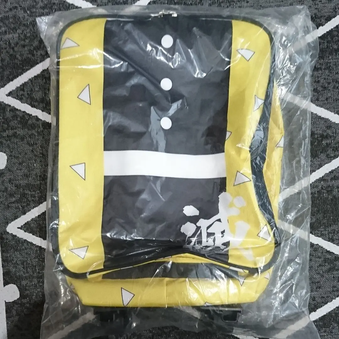 Thumbnail of Demon Slayer: Kimetsu no Yaiba Carry Case 3 (Falling Triangles) Zenitsu Agatsuma