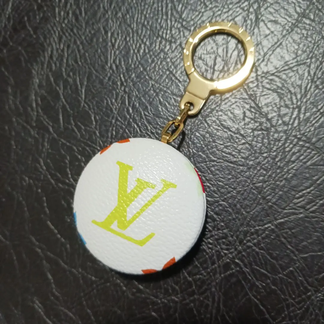 LOUIS VUITTON 希少モノグラム アストロピル キーホルダー チャーム LOUIS VUITTON ルイヴィトン アストロピル モノグラム ライト