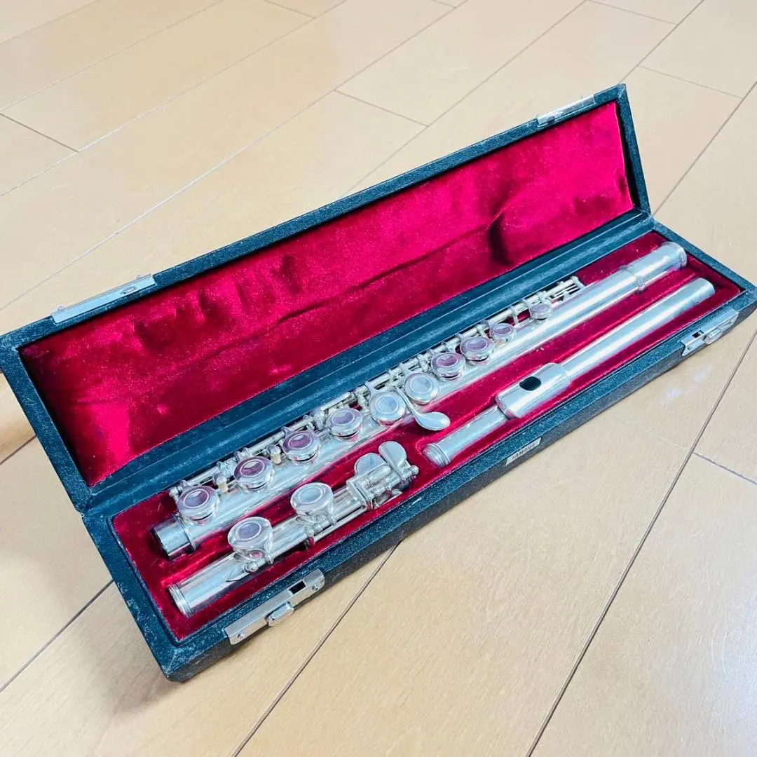 YAMAHAフルート　221 ハードケース付き YAMAHAフルート 221 ハードケース付き 管楽器・吹奏楽器