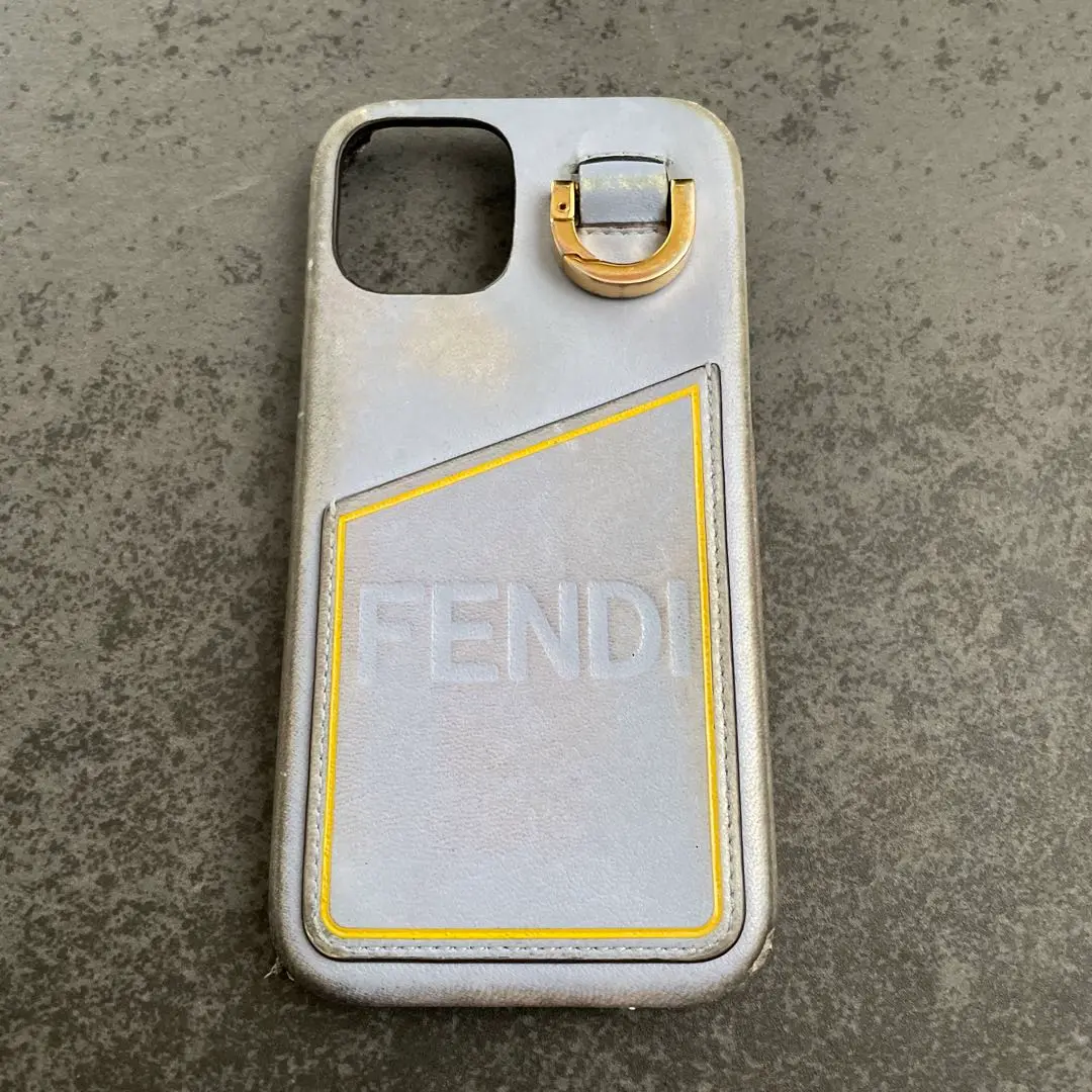 2025年最新】fendi iphone12の人気アイテム - メルカリ