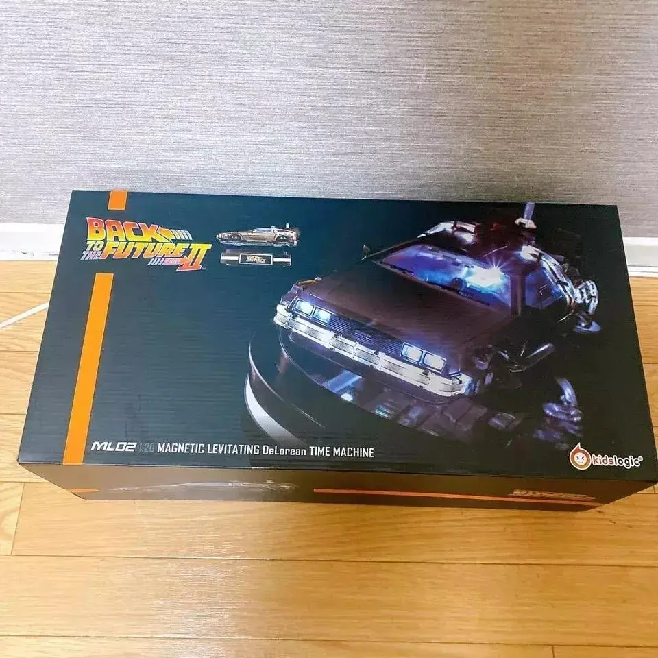 キッズロジック Magnetic Floating デロリアン 1/20 Amazon.co.jp: キッズロジック Magnetic Floating デロリアン 1