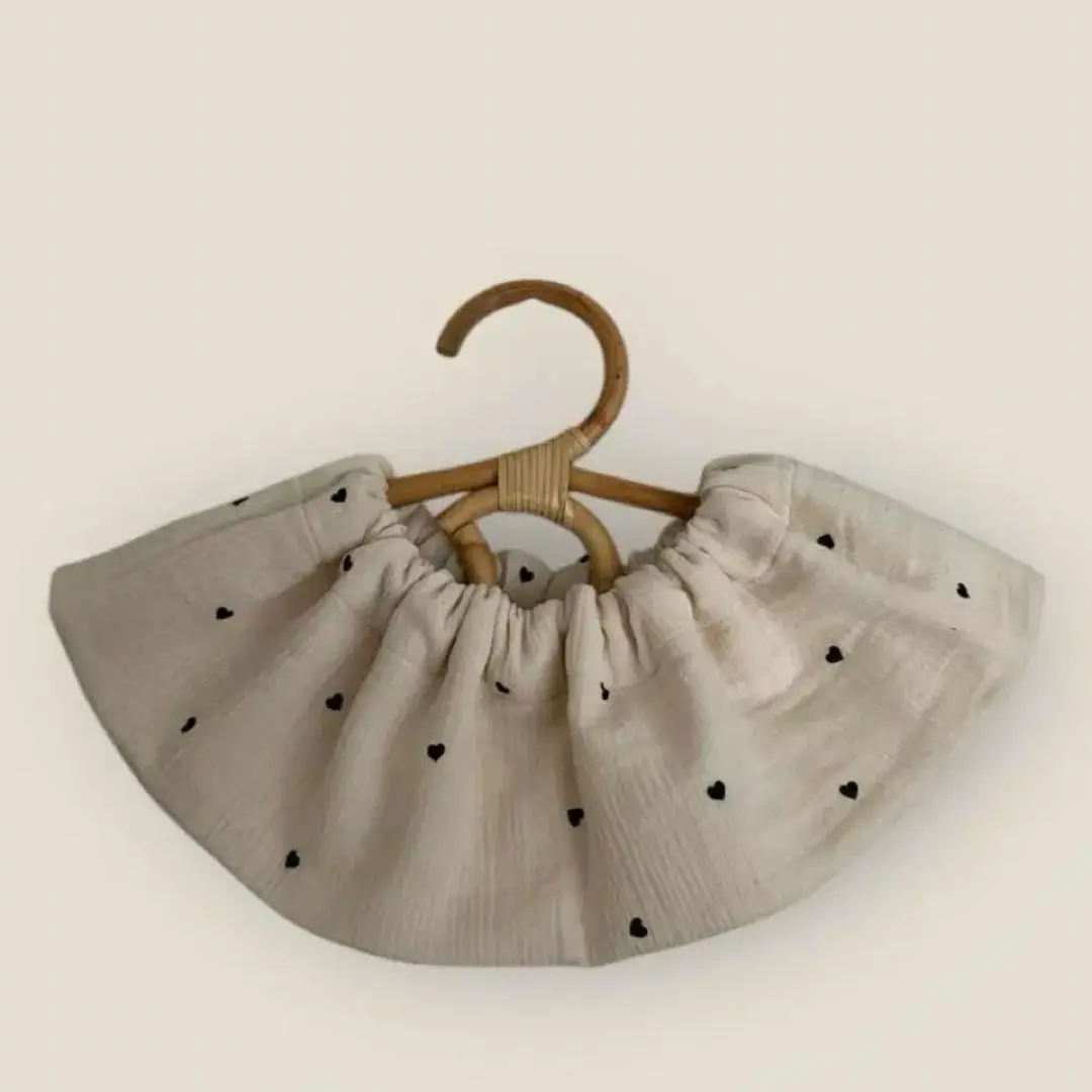 Thumbnail of 360° Frill Bib Handmade Bib Black Heart