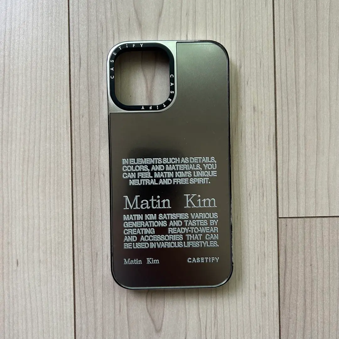 CASSETiFY Matin Kim ケース マグセーフ対応　iPhone15 Martin Kim CASETiFY iPhone用ケース Magsafe - iPhone