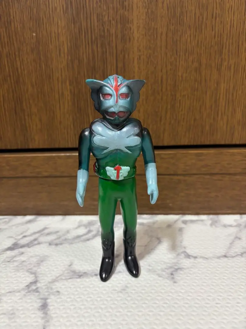 ⚠️当時物・レア　超人バロムワン　パチソフビ　贋作　昭和レトロ　ミドルサイズ Yahoo!オークション -「バロム1 ソフビ」の落札相場・落札価格