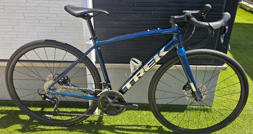 早めに売りたいです。TREK DOMANE AL3 2023年サイズ54