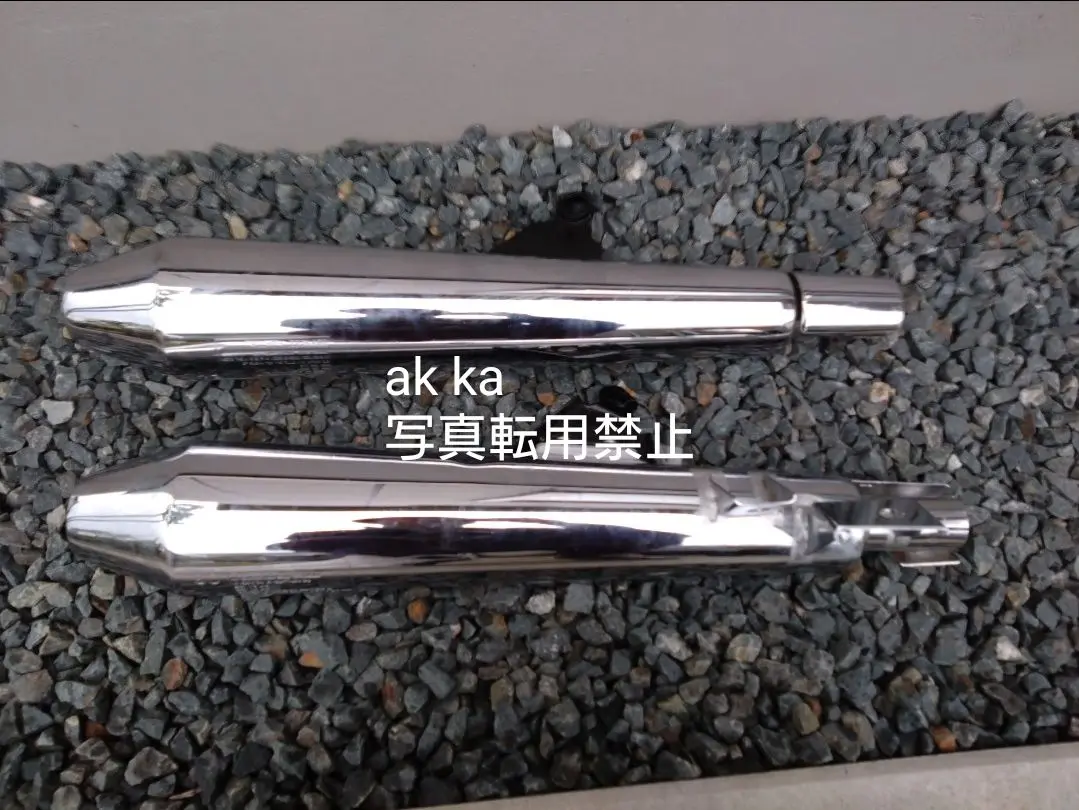 トライアンフ　ユニット　プレユニット　ボンネビル　マフラー　サイレンサー  中古 トライアンフ.ボンネビル.純正サイレンサー.左右.マフラー