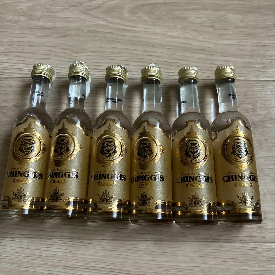 CHINGGIS KHAN VODKA セット　ウォッカ CHINGGIS KHAN VODKAの通販 by 発送可能｜ラクマ