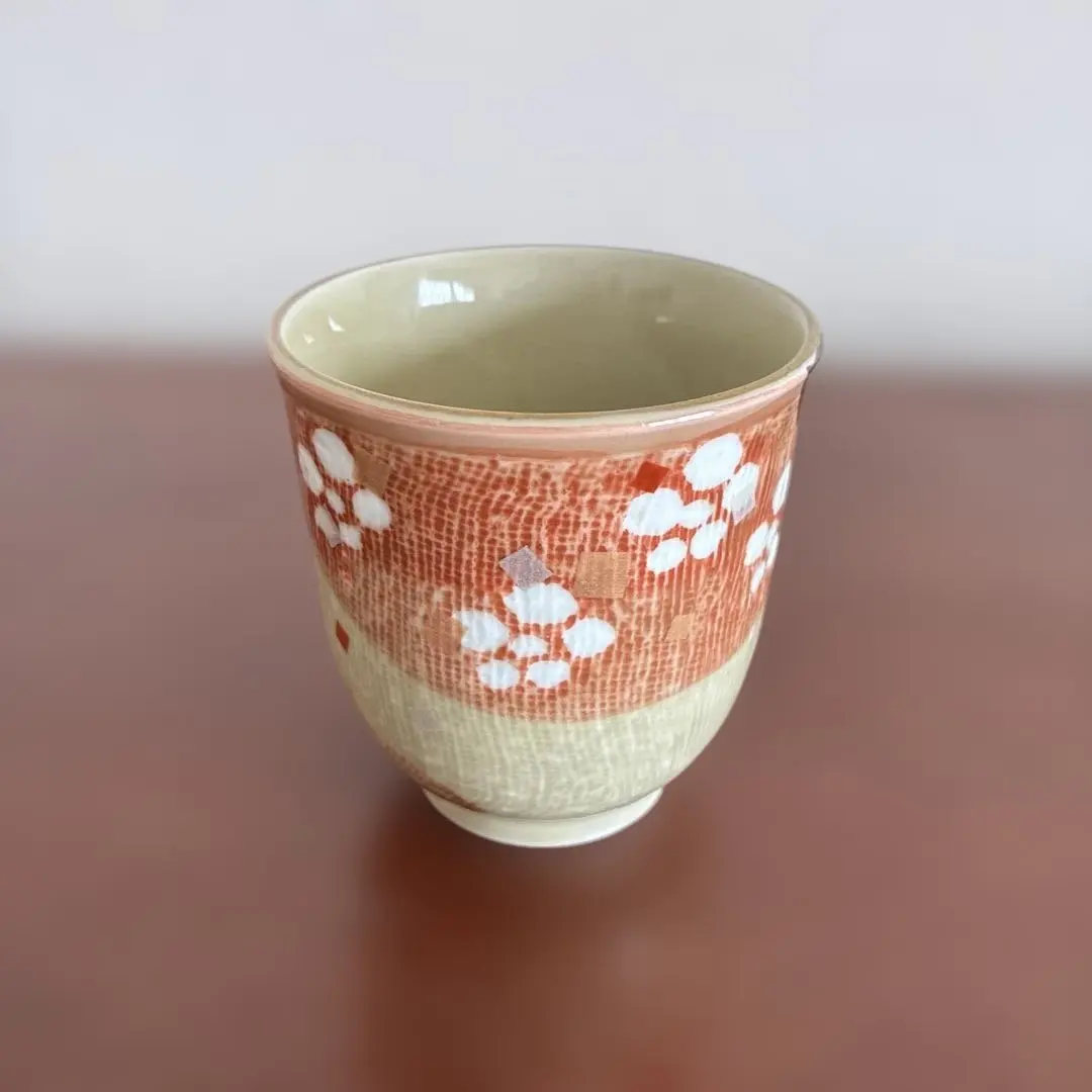 Thumbnail of Saga-yaki tea bowl