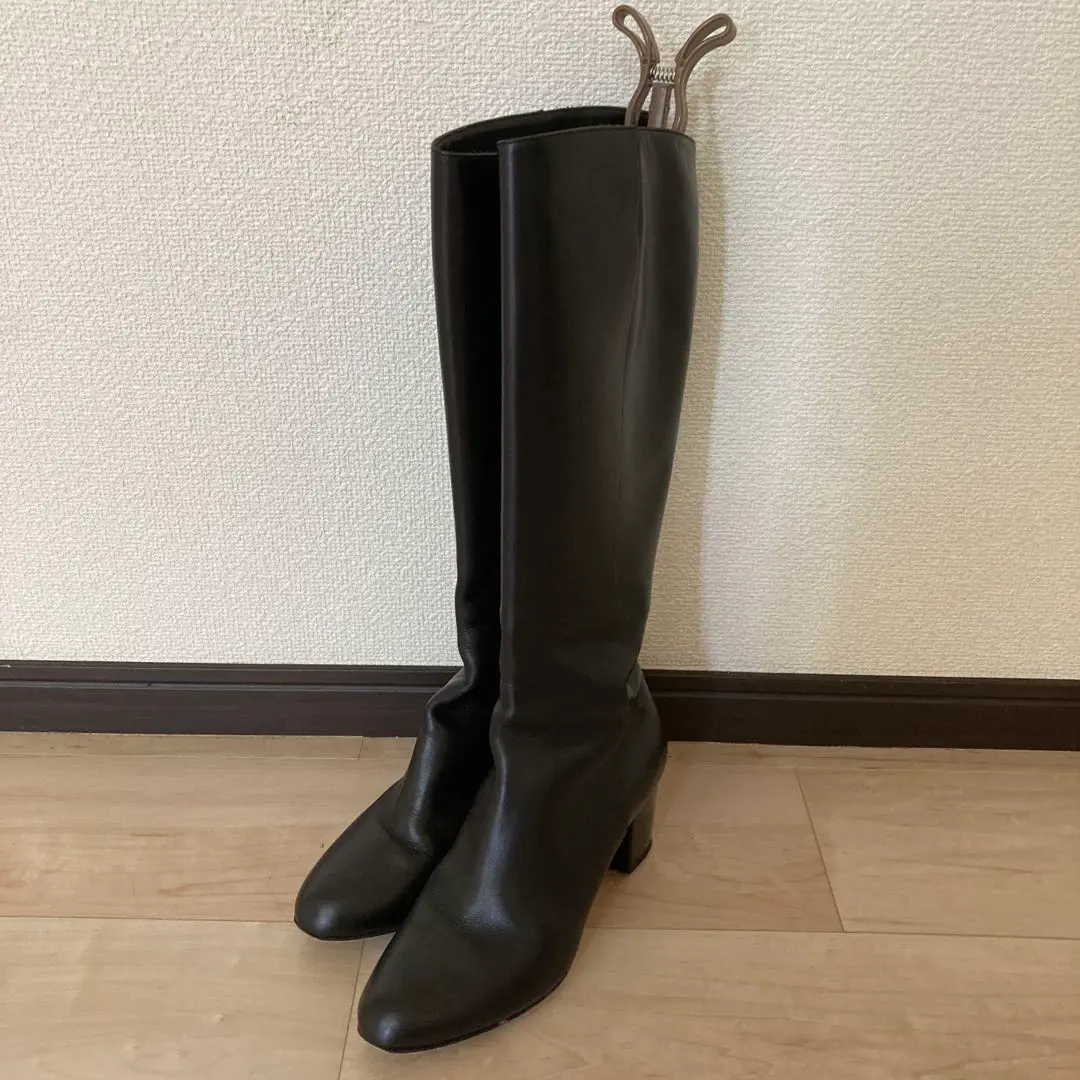 特賣✨Ferragamo 長靴 真皮 黑色 金色五金 意大利製 的縮圖