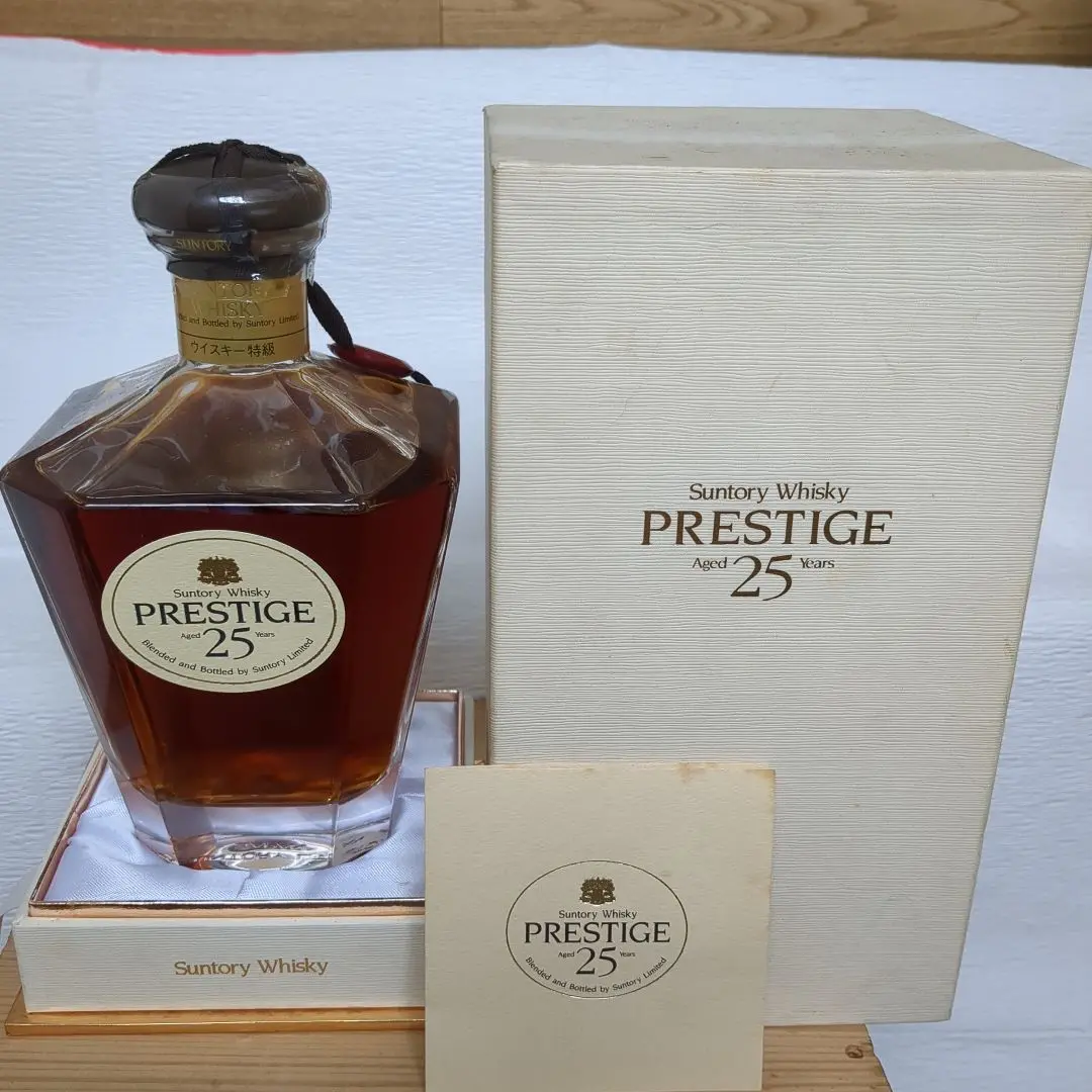 【未開栓】SUNTORY WHISKY PRESTIGE 25メリーゴーランド型 楽天市場】サントリー プレステージ 25年 メリーゴーランド 43