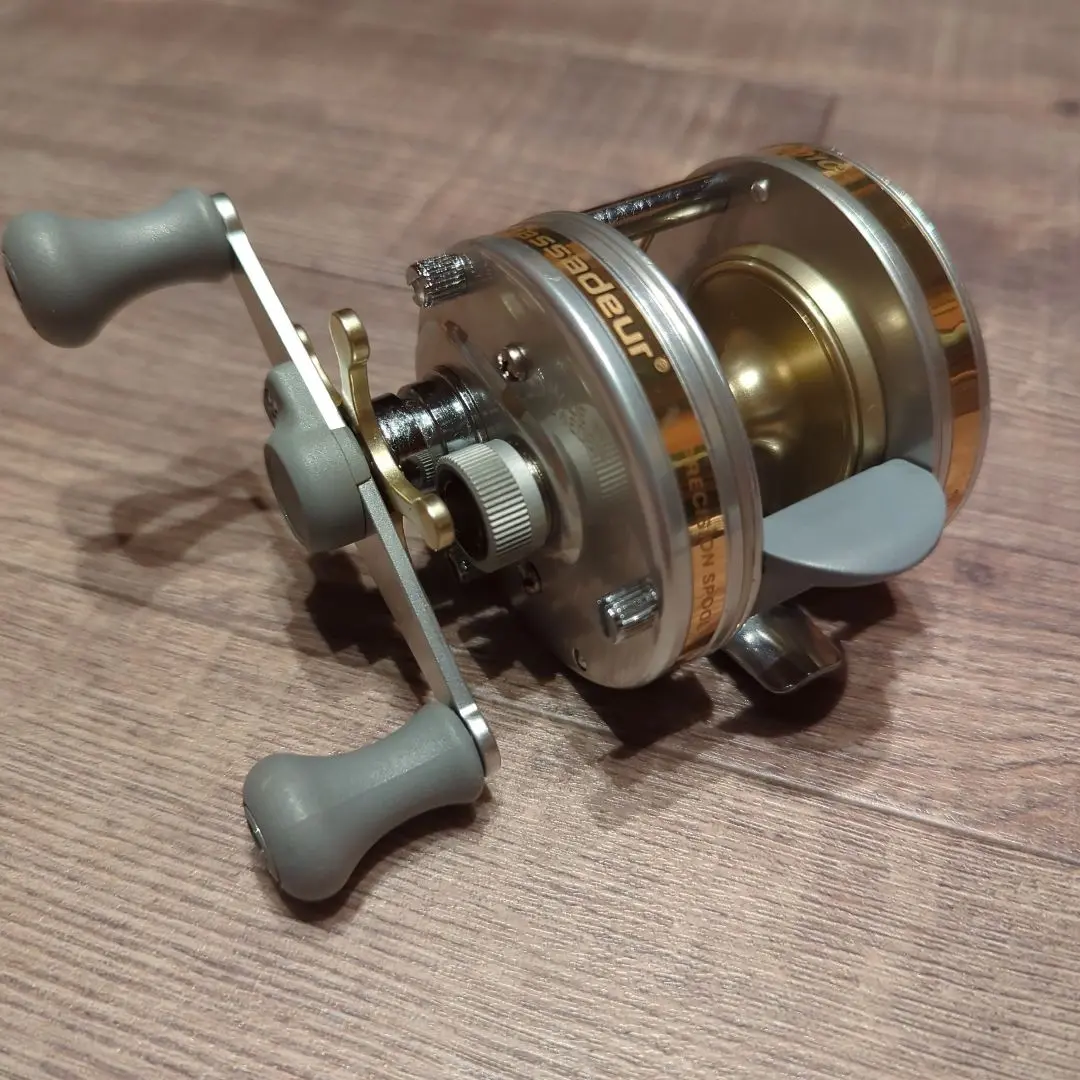 リール Abu Garcia ambassadeur UC4601C D2 D2 Abu Garcia ambassadeur UC4601C D2 D2 - メルカリ