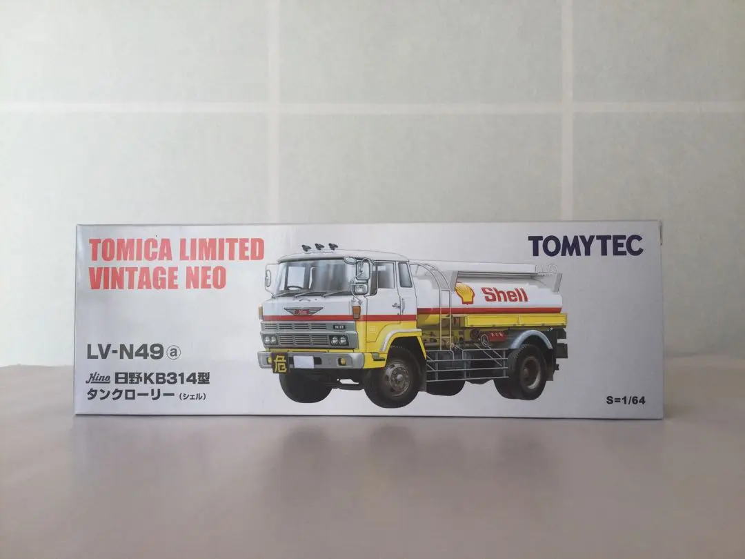LV-N49b 日野 KB314型 タンクローリー 出光 （1/64スケール
