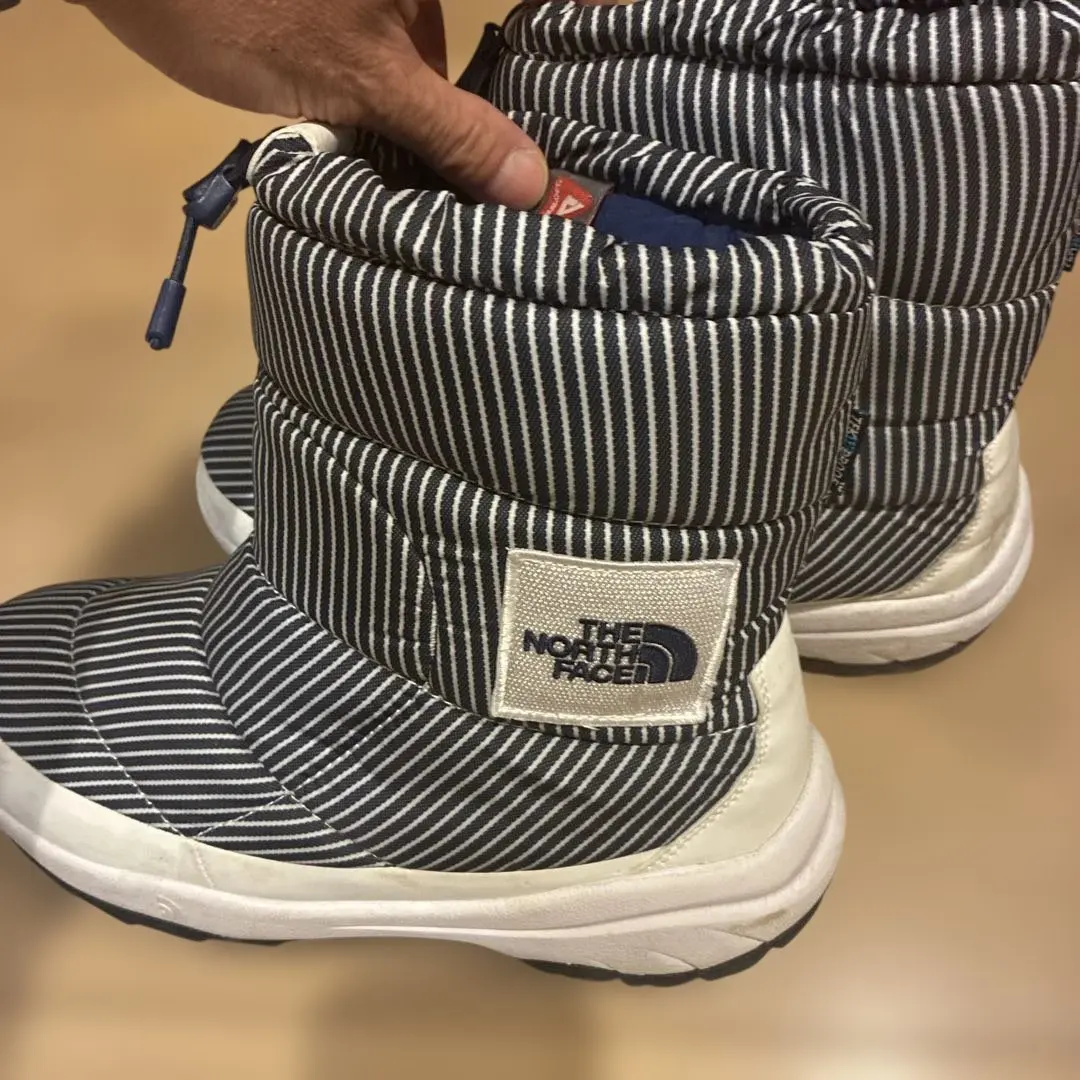 Thumbnail of North Face boots, 27.0 cm