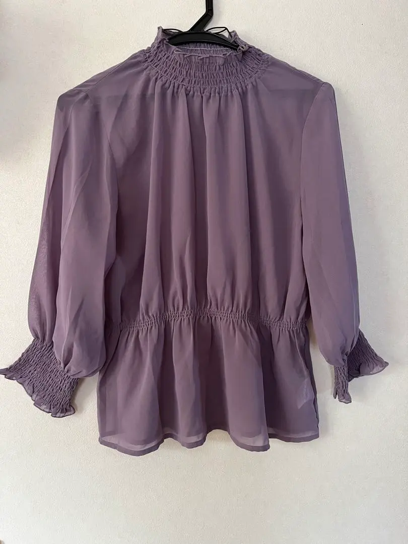 Thumbnail of Women's blouse, used clothing