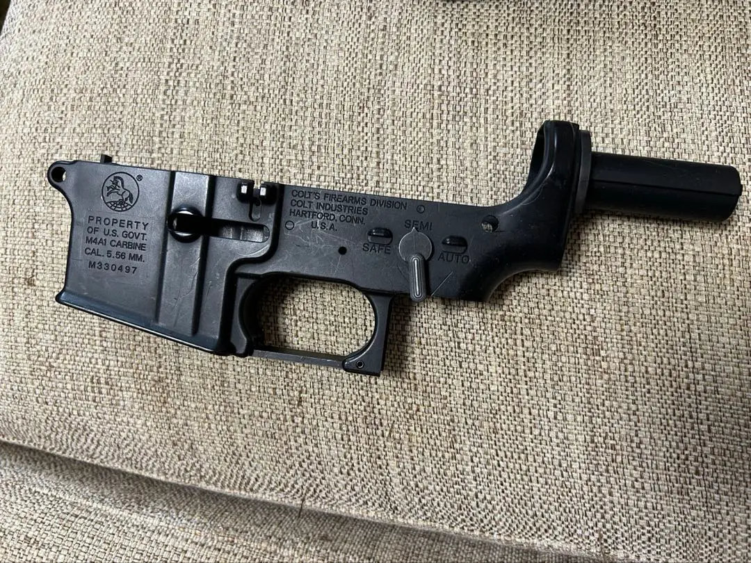 82m/s東京マルイ 純正 電動ガン M4CRW HCメカボックス前出配線良品