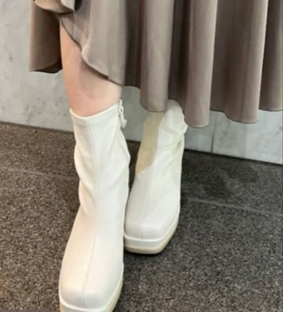 最終値下げ　新品未使用タグ付アクシーズポエ　レースアップストレッチブーツ生成りL 2025年最新】axes femme POETIQUE レディース ブーツの人気