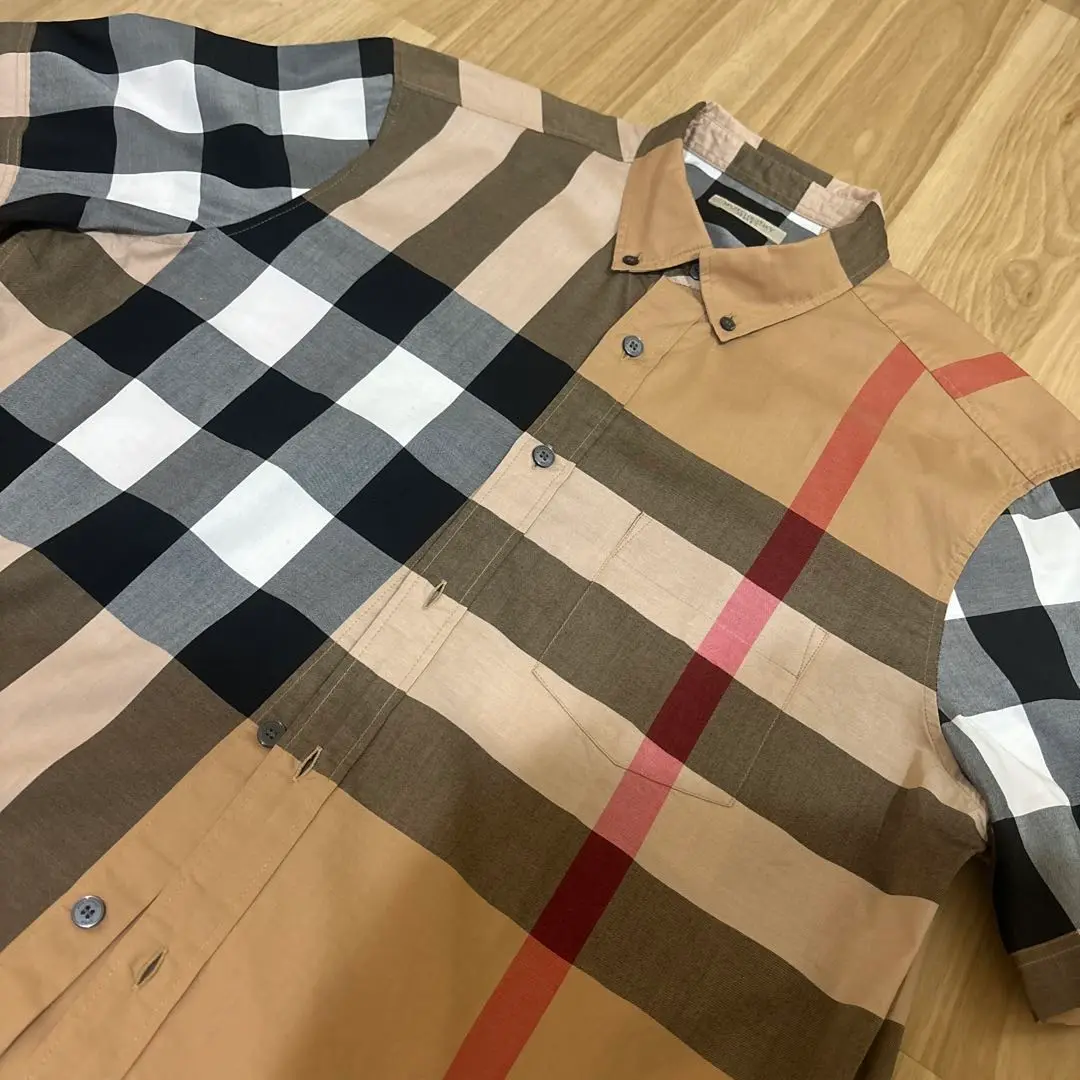 美品✨BURBERRY BRITバーバリーブリット メガチェック 半袖シャツ S 未使用 BURBERRY BRIT バーバリーブリット ノヴァチェック 半袖