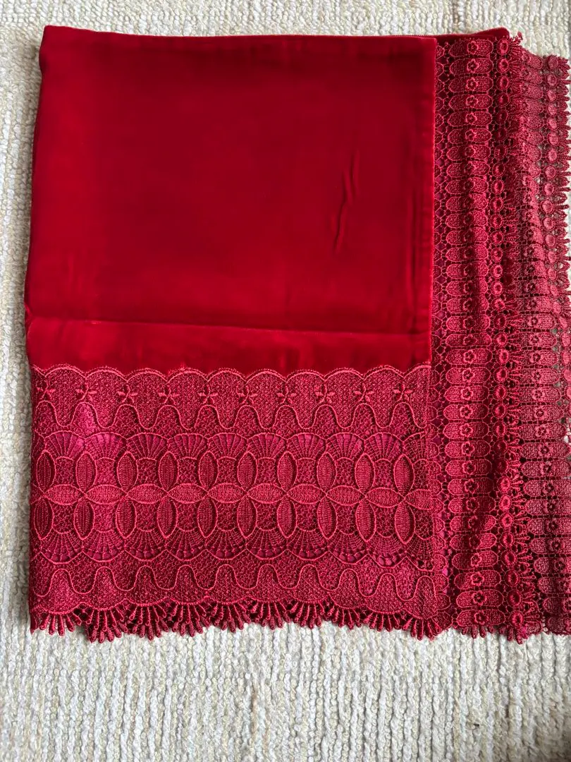 Thumbnail of Red lace kimono shawl