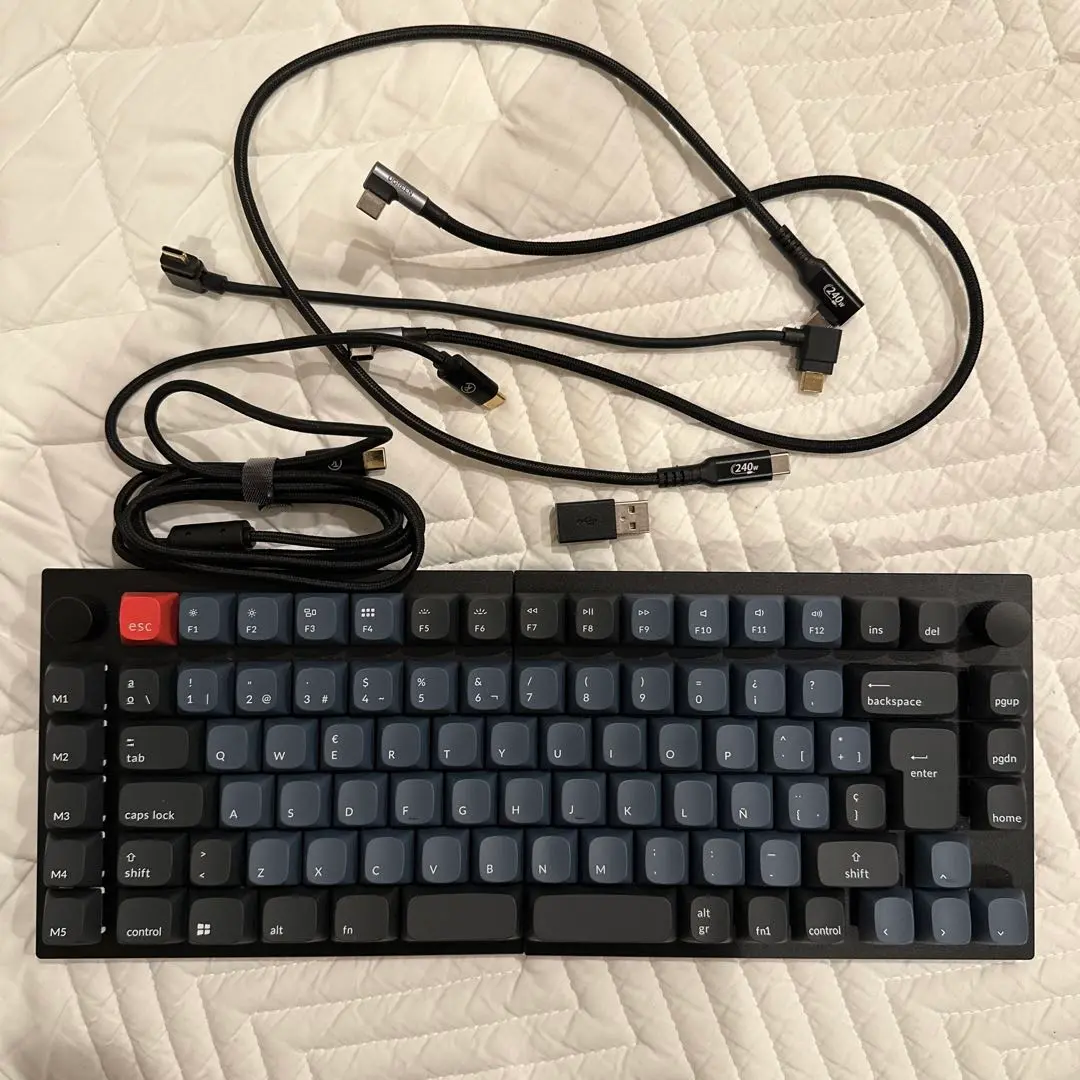 【おまけ付き】Keychron Q11 US配列 赤軸 ＋専用ケースセット Amazon.com: Keychron Q11 QMK/VIA TKL Split Keyboard