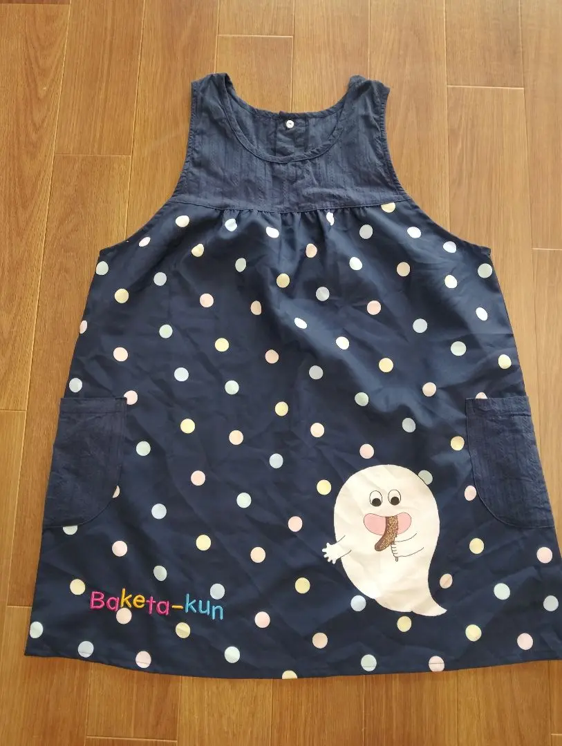 ⭐︎完売品⭐︎ばけたくんさくらんぼエプロン ☆完売品☆ ばけたくんさくらんぼエプロン - メルカリ