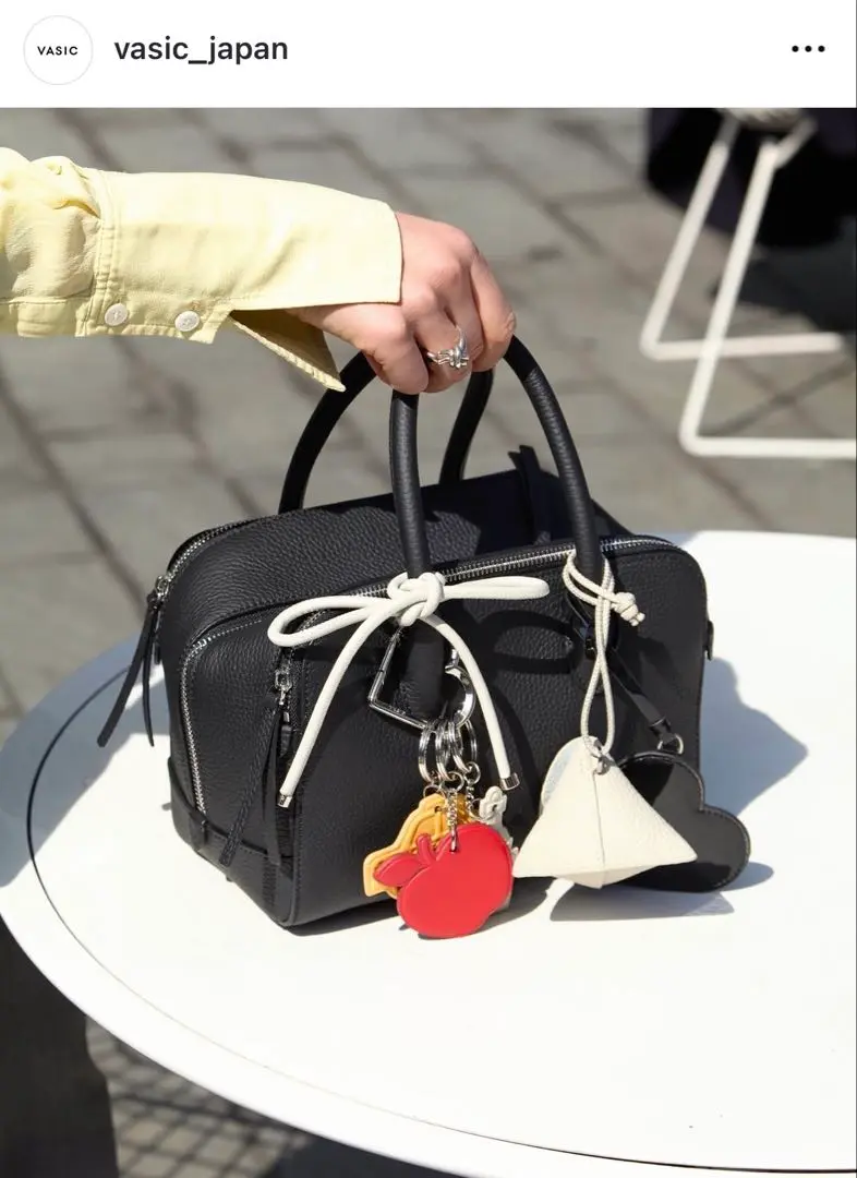 値下げ VASIC CARGO MINI MINI ブラック ★BONDチャーム CARGO MINI, ブラック – VASIC ヴァジック日本公式サイト