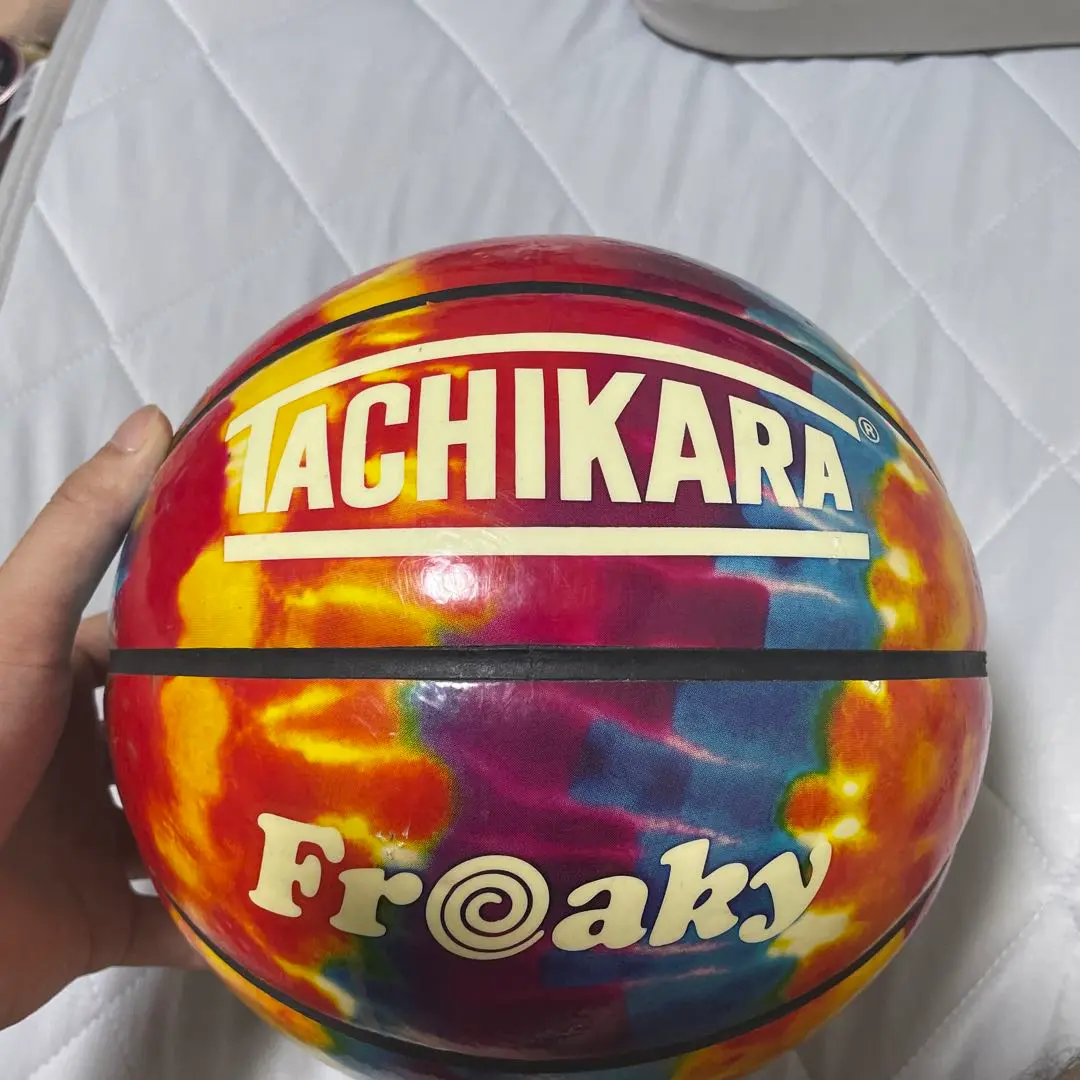 フリースタイルフットボール　tachikara タチカラ　5号　リフティング TACHIKARAの最新サッカーボール2モデルが7月21日（火）から発売