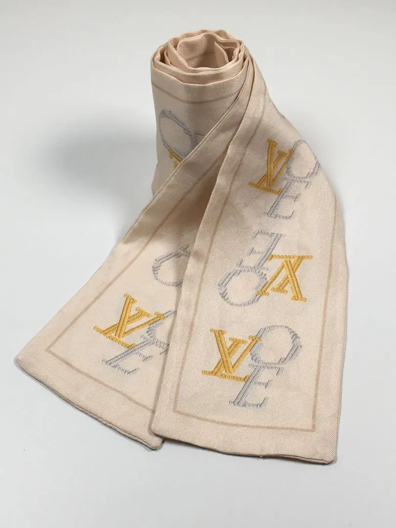 美品Louis Vuitton マフラー ストール 大判 肩掛け 401910 楽天市場】LOUIS VUITTON 【ルイ・ヴィトン】401910 スカーフ