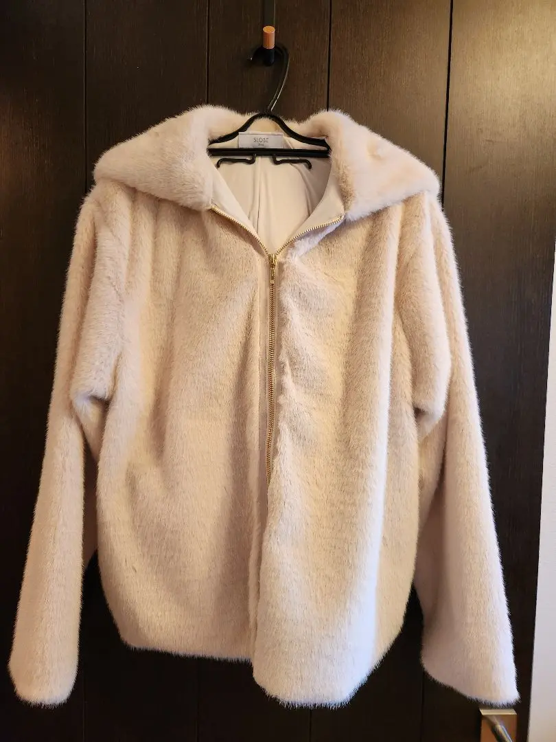 SLOBE IENA フーディECOファー　　1月15日まで限定出品 SLOBE IENA ☆フーディECOファー - メルカリ