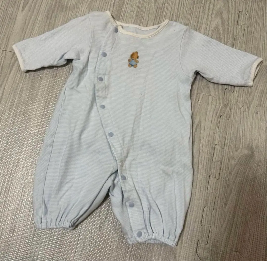 Thumbnail of Familiar coveralls
