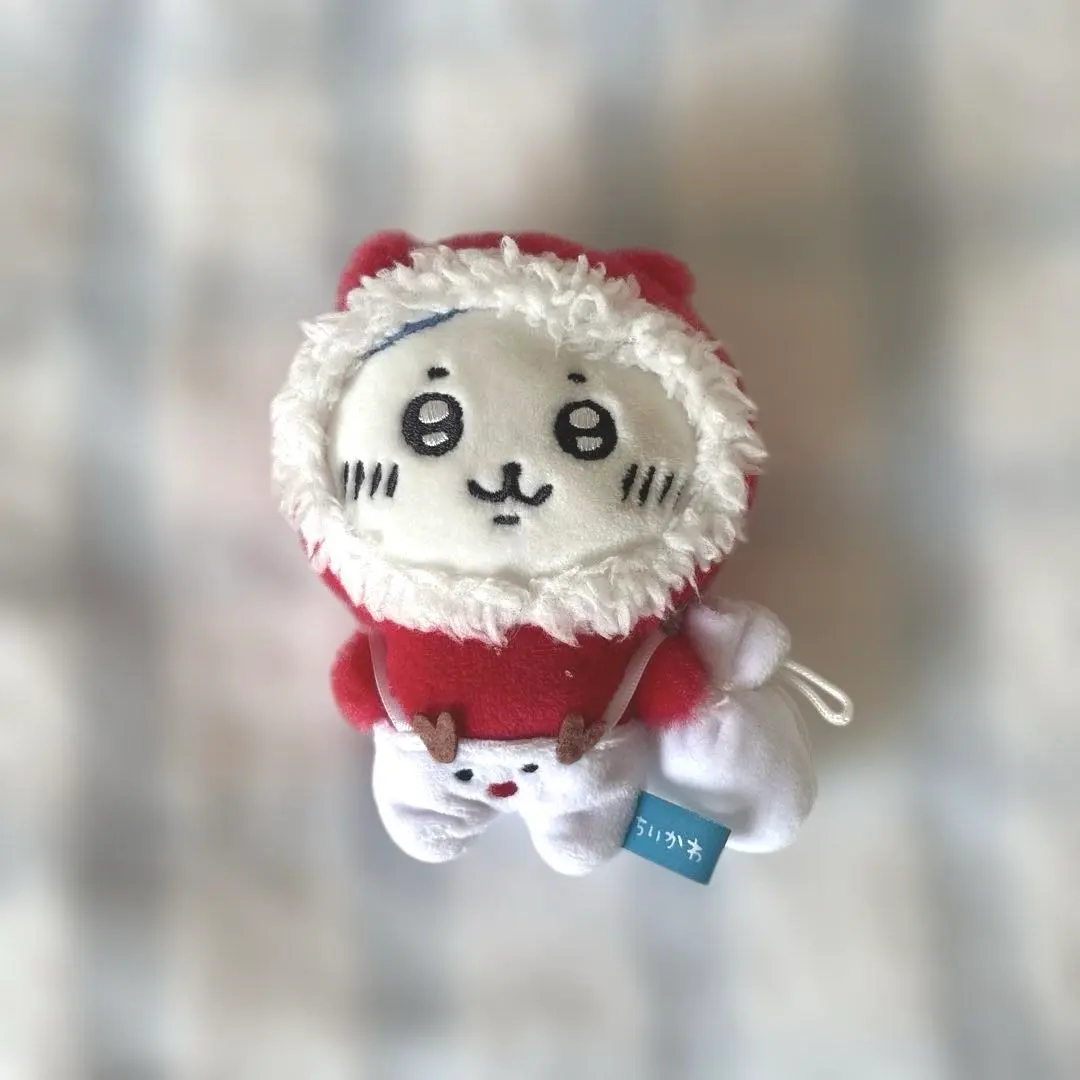 初期　クリスマスだよ　ちいかわ　クリスマス　サンタ　マスコット　キーチェーン ちいかわ サンタさんだ！持ちますマスコット クリスマス Amazon | ちい