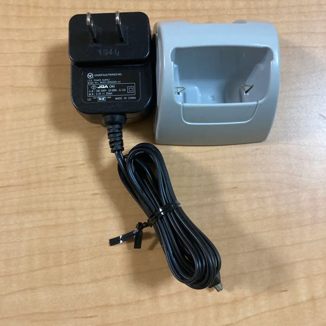 OKI UM7700 充電器 沖電気工業 8個セット Amazon | OKI UM7700-SET (内線PHS子機) | OKI | 増設子機・充電台