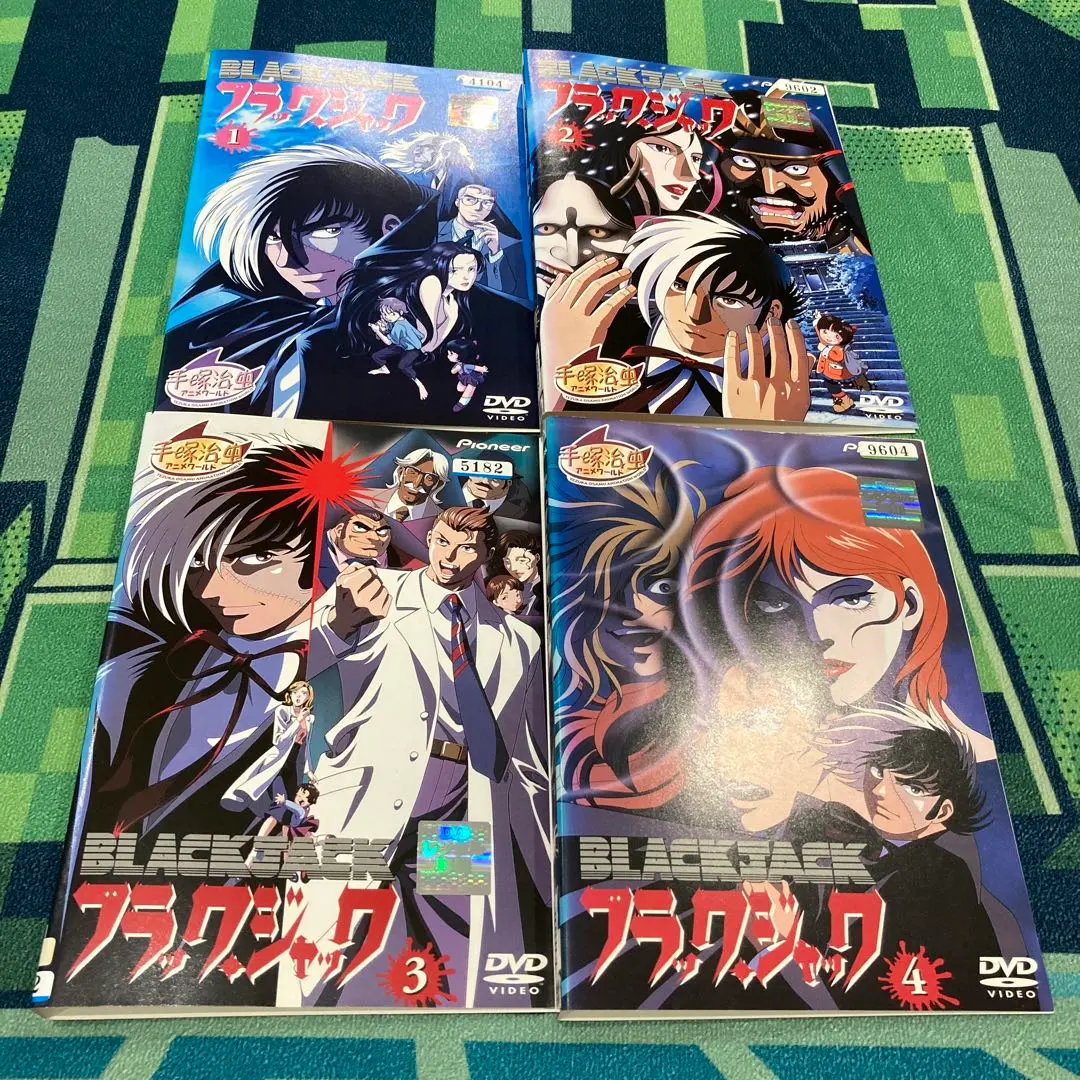 ブラック・ジャック OVA DVD-BOX〈初回限定生産・4枚組〉 ブラックジャック OVA DVD-BOX : 手塚治虫 | HMV&BOOKS online