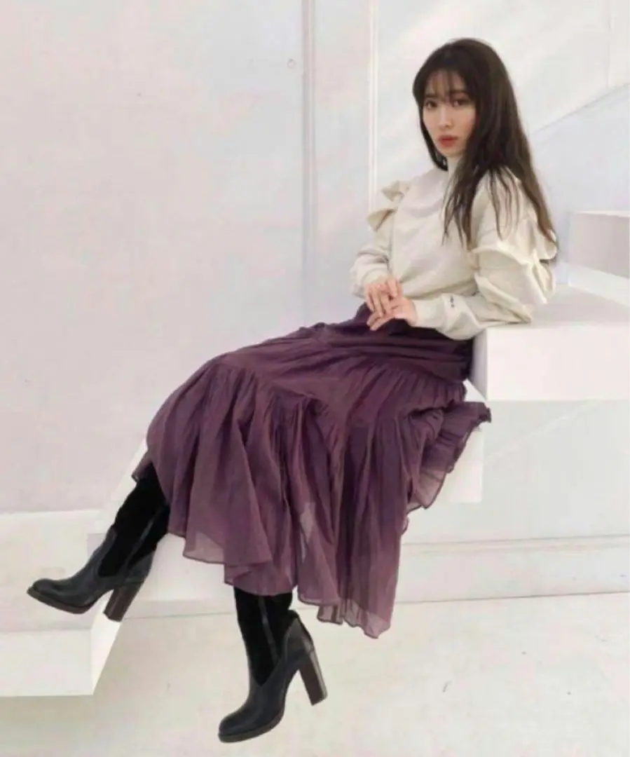 【6/30までの出品】Herlipto Cotton-voile Skirt 2025年最新】asymmetric tiered cotton-voile skirtの人気