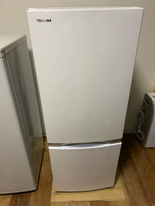 中古 東芝 153L 2ドア冷蔵庫 2018年～2019年製 ホワイト 単身用