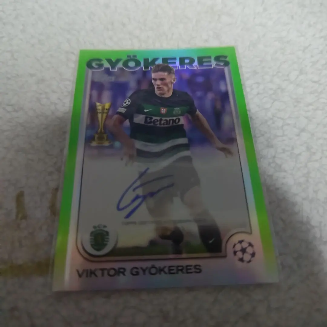 Thumbnail of Viktor Gyökeres Autograph Card