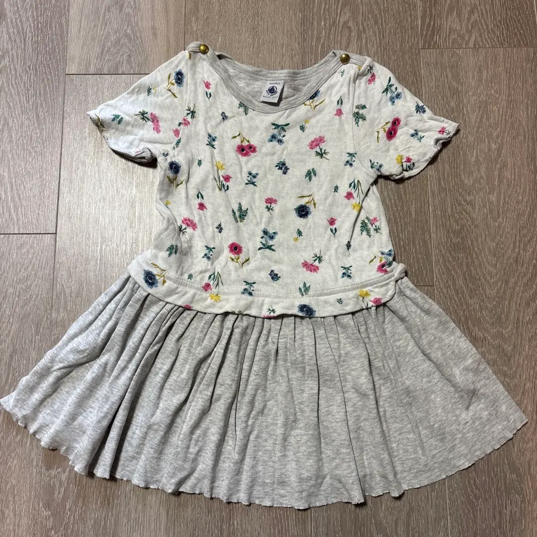 Thumbnail of PETIT BATEAU Floral Short Sleeve Dress, 4 years