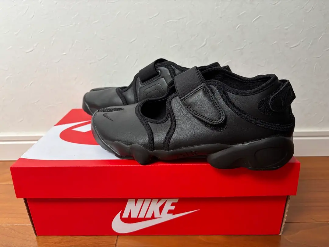 Nike エアリフト　24cm NIKE エアリフト 24センチ - メルカリ