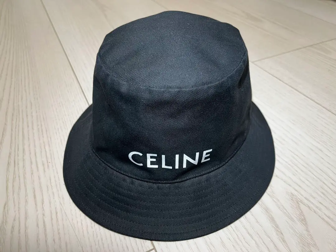 2025年最新】CELINE 汚れ・破れ・臭いなど：なし バケットハット