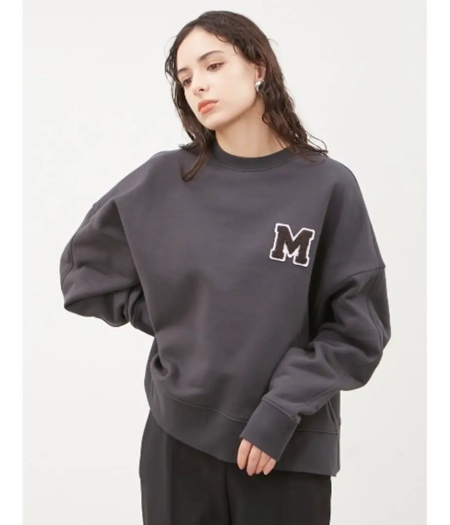 大人気完売 Mila Owen サガラ刺繍デザインビッグトレーナー 2025年最新】MilaOwen サガラ刺繍デザインビッグトレーナーの