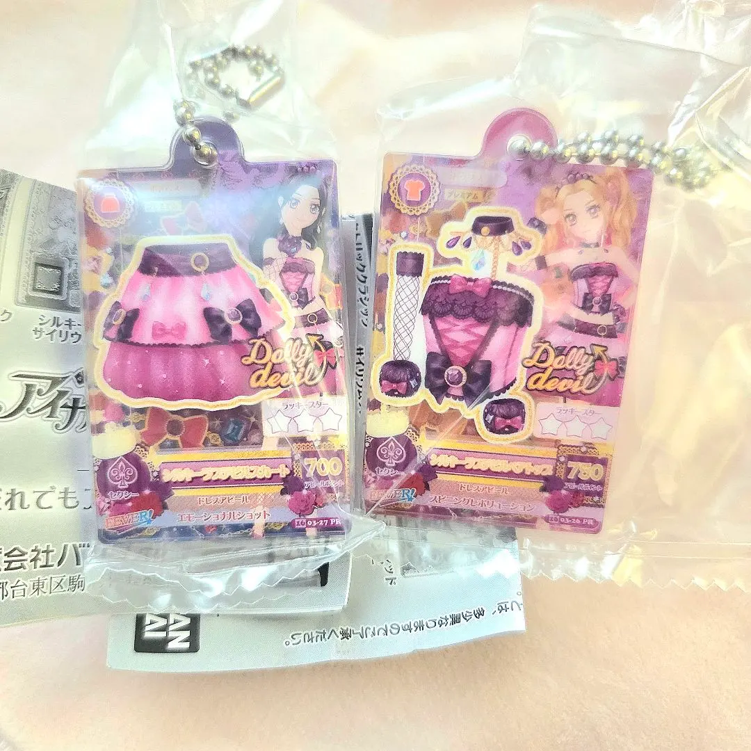 Thumbnail of Aikatsu! Everyone Idol Activity Acrylic Charm Silky Love Devil Lisa Nono