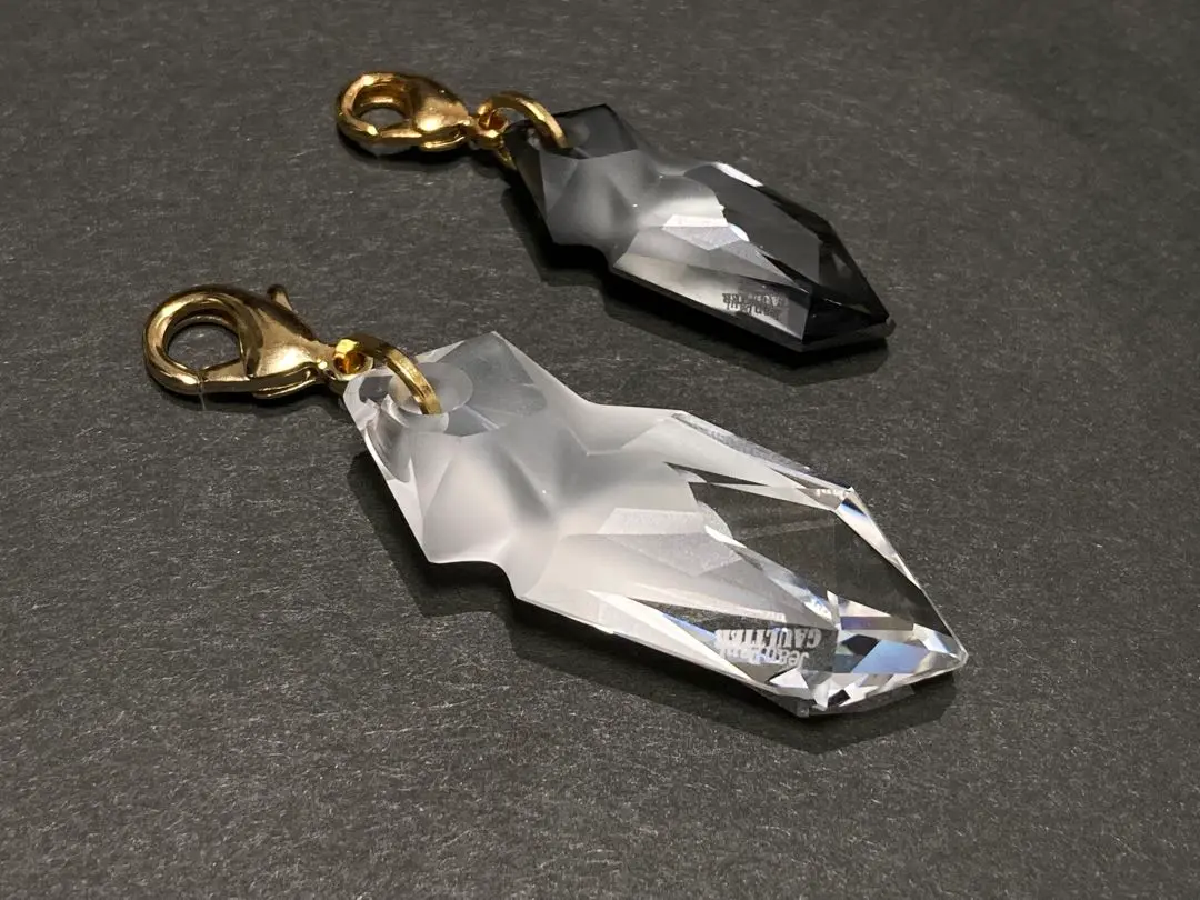 jean paul gaultier ピンバッジ 美品　ジャンポールゴルチエ jean paul gaultier ピンバッジ 美品 ジャンポールゴルチエ