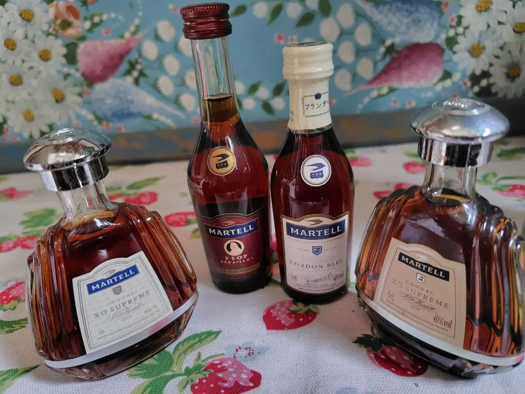 Yahoo!オークション -「martell 50ml」の落札相場・落札価格