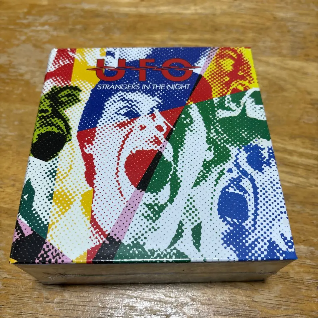 UFO Strangers in the Night 他未開封CDセット fa9fbebd-s.jpg