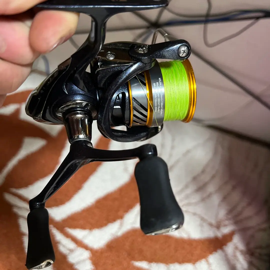 美品 ダイワ レブロス LT2000S-XH ゴメクサス ダブルハンドル付 DAIWA（釣り） 【目玉商品】ダイワ 20 レブロス LT2000S-XH