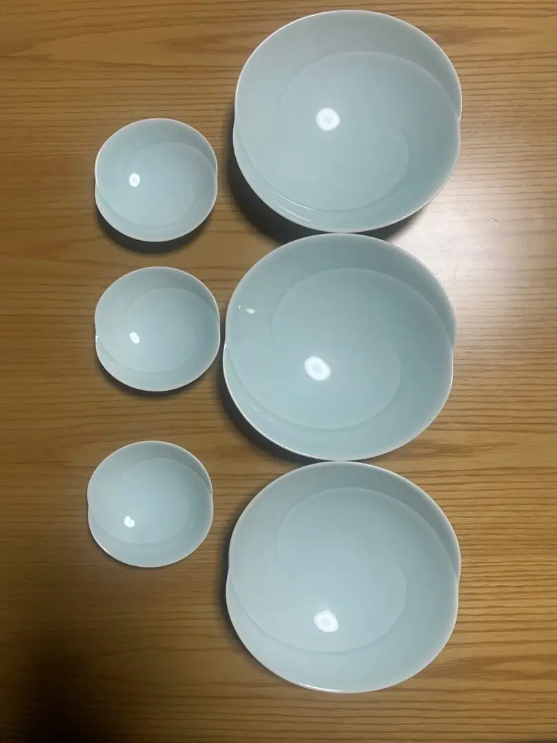 白山陶器　ともえ　白磁　大皿&小皿セット　未使用保管品　元箱発送品 2025年最新】白山陶器 ともえ 皿の人気アイテム - メルカリ