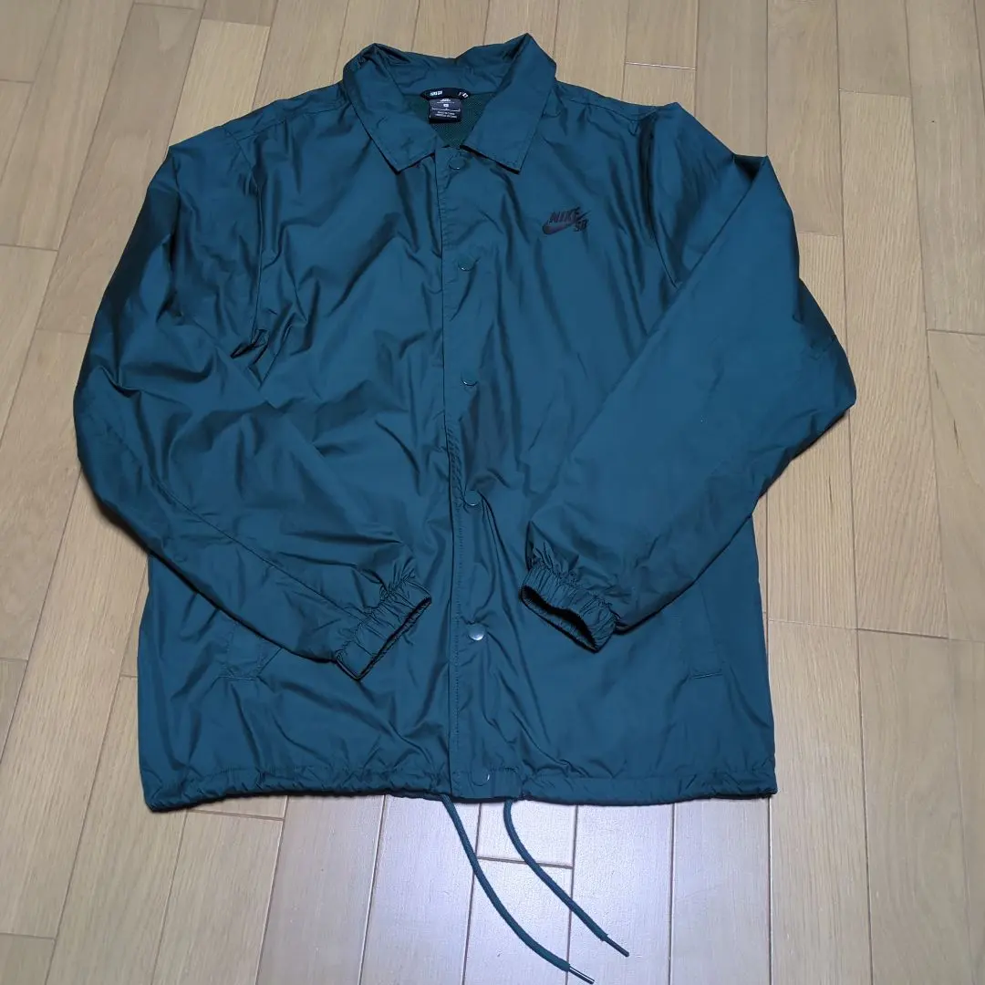 Thumbnail of NIKE SB Dark Green Nylon Coach Jacket, Size L
