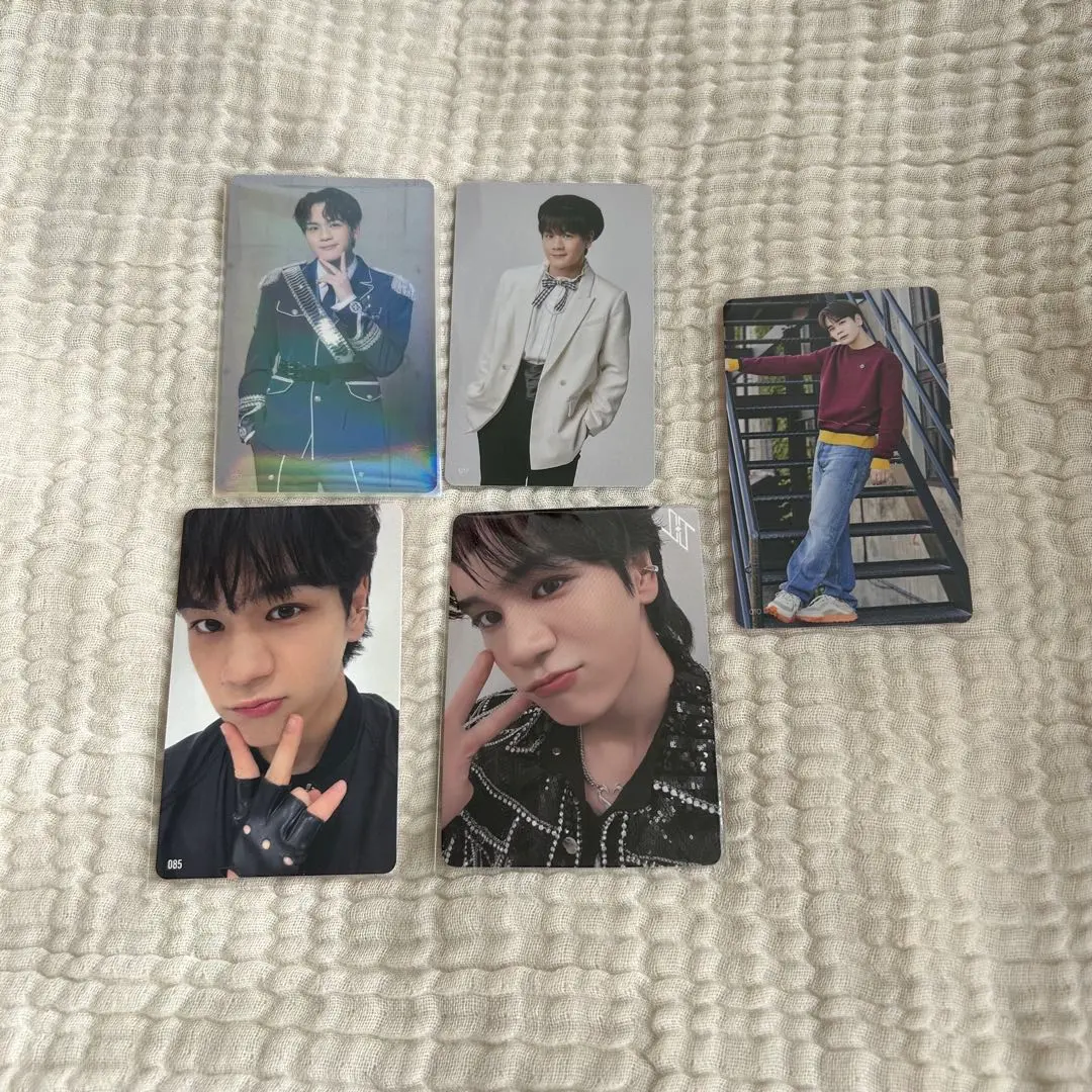 Thumbnail of Kazune Mamehara (JO1) Trading Card Lot