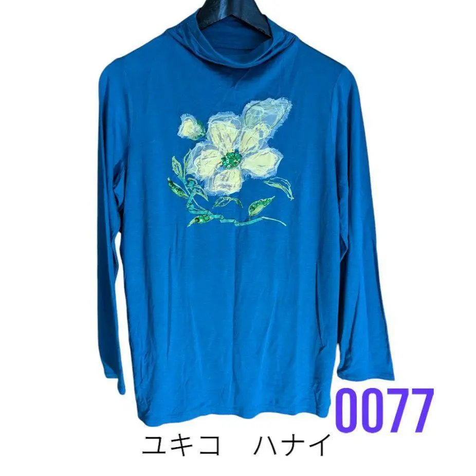 ユキコハナイ　大きなお花モチーフ付プリーツカットソー　サイズ１０ ユキコハナイ大きなお花モチーフ付プリーツカットソーサイズ10